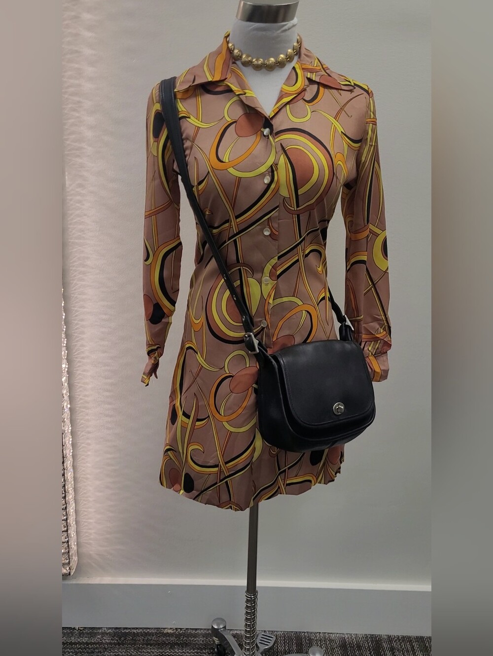 Beautiful Vinrage Retro Dress